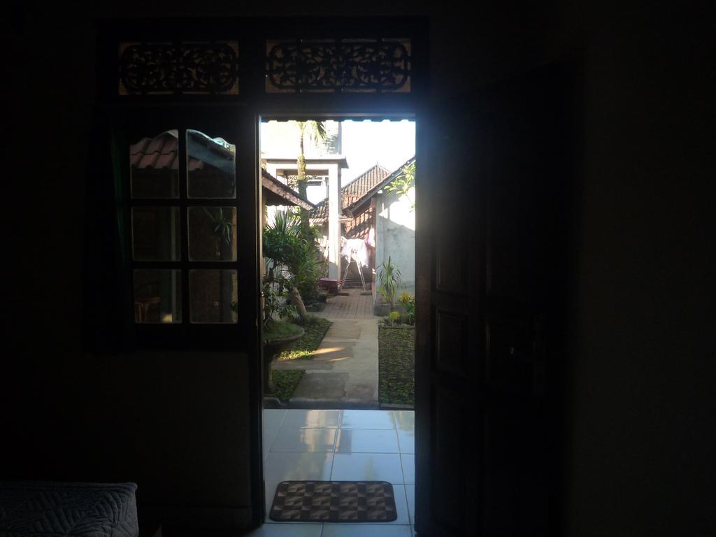 Shindu Home Stay Ubud Exteriör bild
